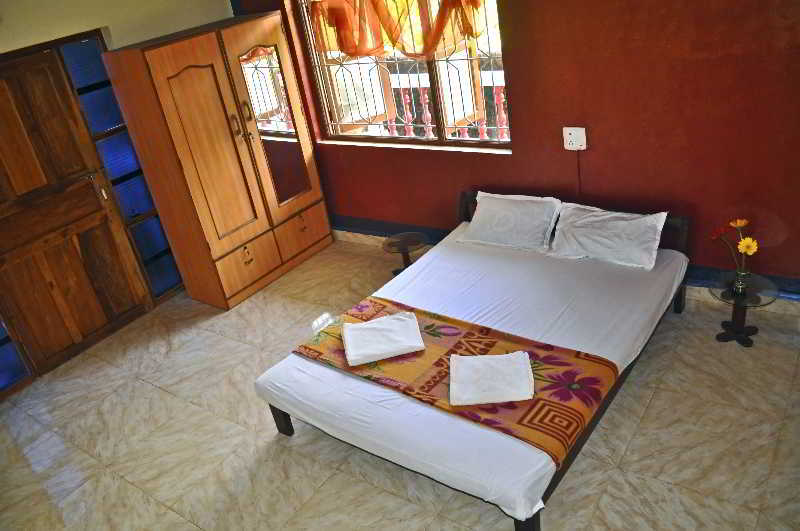 Oasis Beach Resort Гоа Экстерьер фото
